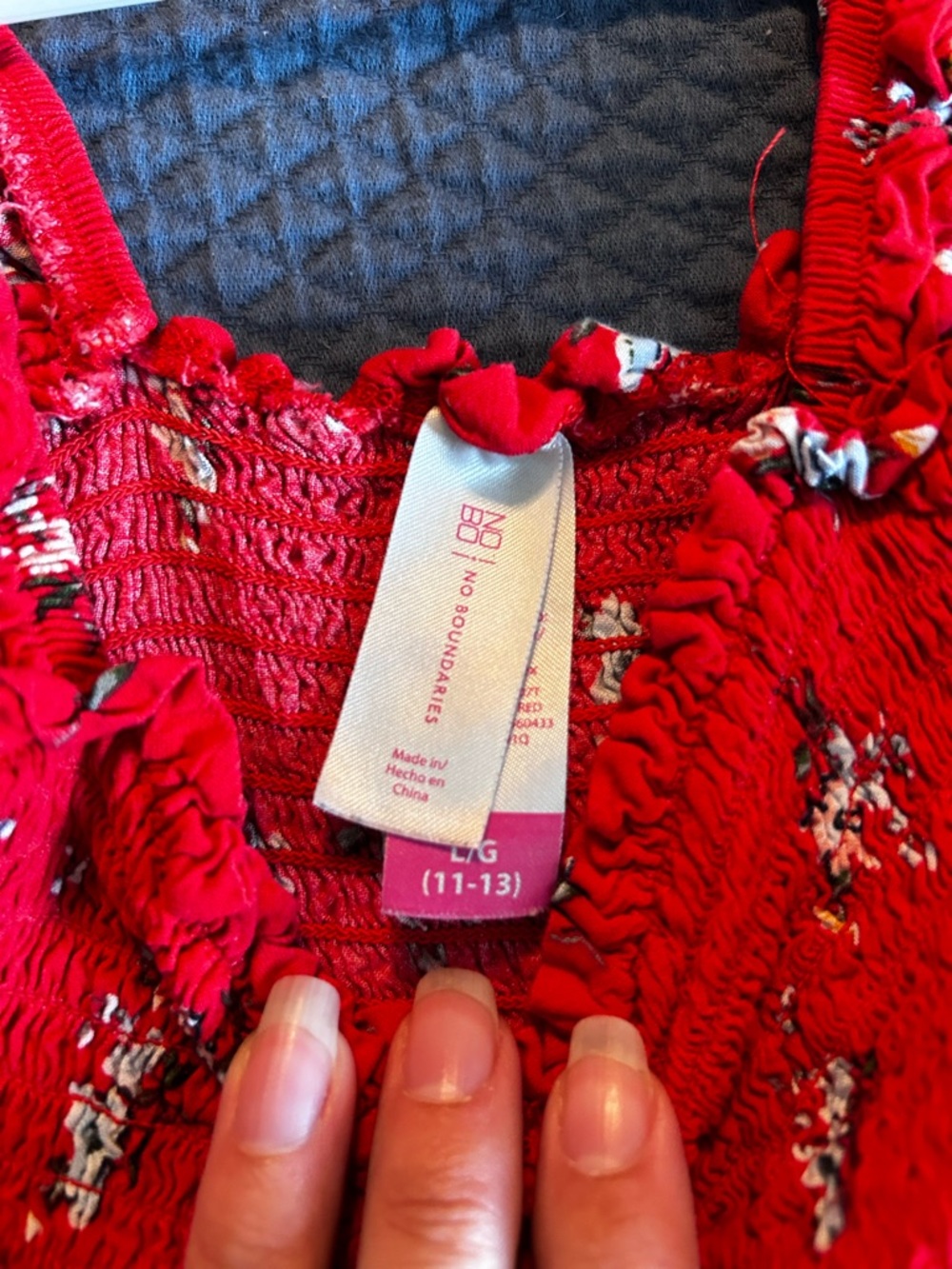 No Boundaries | Red Floral Smocked Tank Top Kids - Picture 4 of 4